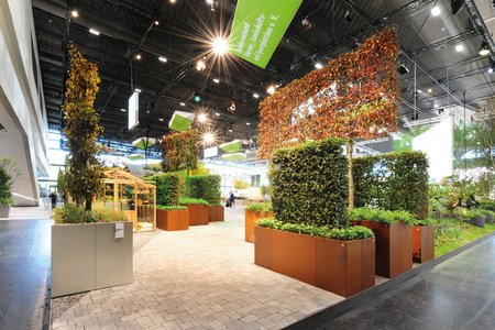 Richard Brink took part in the special “Garten(T)Räume” exhibition, presenting a number of raised beds and plant boxes. Perfectly showcased, the products helped make this year's trade fair highlight a real success.