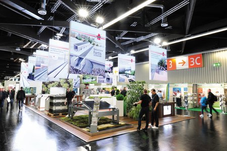 It was the metal products manufacturer’s largest trade fair presence so far this year, as reflected in the broad range of products on display.