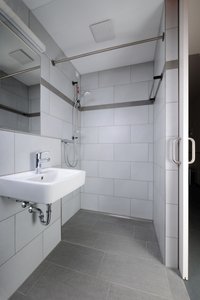The client placed special emphasis on a comprehensive bathroom renovation that ensures accessibility.