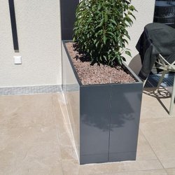 Pflanzkasten Modular verbaut von AZ-Gartengestaltung GmbH