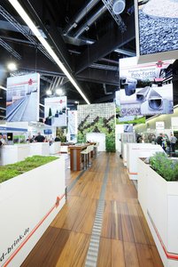 The expansive and well-lit exhibition booth provided plenty of space for trade visitors to take in the vast range of products.