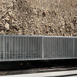 Fassadenrinne Stabile Air verbaut von Haarmann Garten- & Landschaftsbau