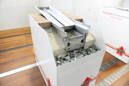 Richard Brink GmbH & Co. KG presented its new product live, for the very first time, at the IFAT 2022 in Munich. Installation locations were simulated in order to illustrate the functionality of the channels.