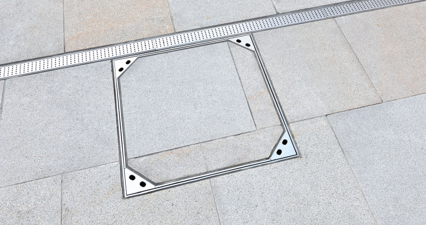 The “Solid” heavy-duty manhole covers made by the company Richard Brink impress with their extreme resilience, reliable functionality and aesthetic appeal.