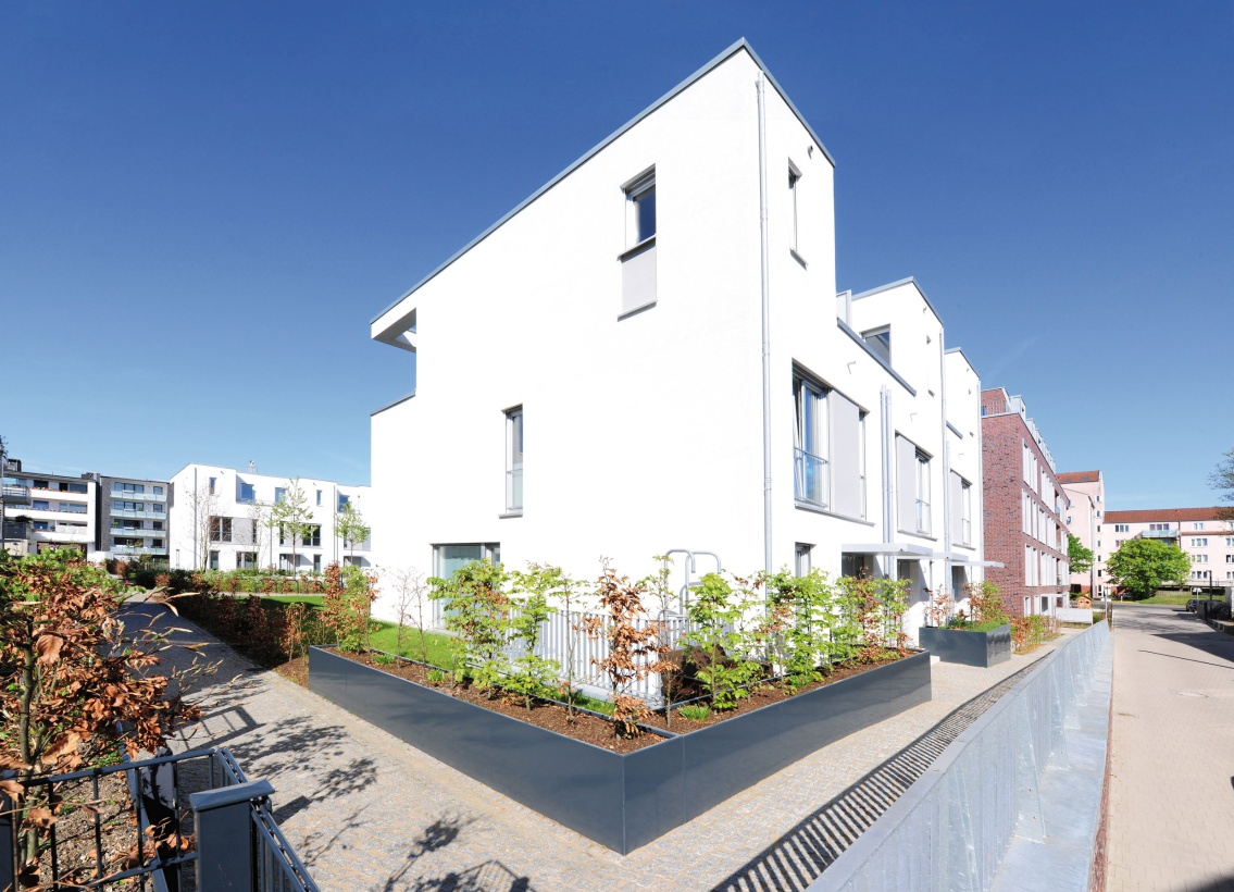 The FleherLeben residential quarter in Düsseldorf appeals through its clever layout and open-plan concepts that draw on the neighbourhood's natural surroundings.